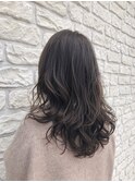 イルミナ×ディープベージュ