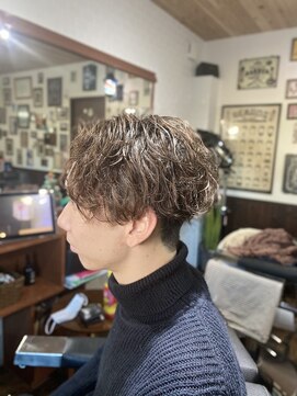 ヴェナ(VeNA) メンズパーマスタイル