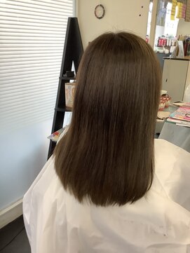 ロージピノ(Rosy Pino) ストレートヘア