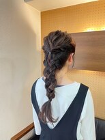 タイズセカンドインパクト(ties second impact) ロングヘアアレンジ