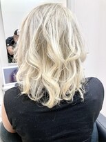 ヘアーライズ 池袋東口店(hair RISE)&nbsp;ケアブリーチ2回でホワイトブリーチホワイトベージュ