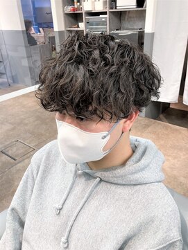 ノイセル 西本町(Noisyle) 無造作スパイラルパーマツーブロック刈り上げマッシュパーマ