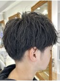 MEN'S HAIR  センターパート　ツイストスパイラル　コンマヘア