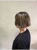 ハイライト　ブリーチ　ボブ