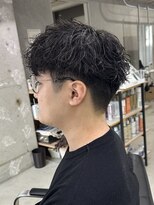 ラック(LUCK)&nbsp;ウルフ/アッシュブラック/カルマパーマ/ベリーショート/船橋