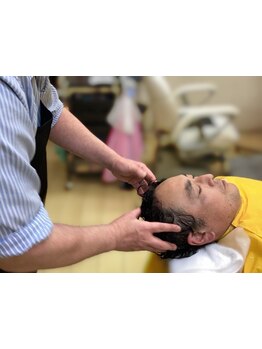 [育毛促進ヘッドスパコース\5800]普段のケアでは落としきれない汚れも、しっかり落として、清潔感UP◎