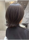 表参道白髪ぼかしミディアムレイヤーボブアッシュベージュ40代