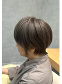 【似合わせくびれショート/白髪を生かすヘアカラー/グレージュ】