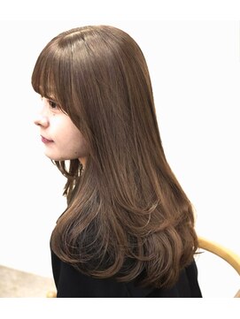 アリー 原宿 表参道(ALLY) ALLY稲木　おしゃれさん先取り紅茶色で肌トーンアップ