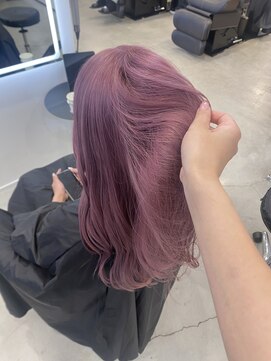 クオン 伊勢崎(QUON.) ピンクパープル