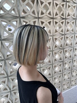 ワクヘアー(WaKu hair) 幅狭アンブレラカラー×内巻きボブ