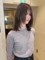 パドマ(Padma)&nbsp;ミディアムレイヤー