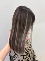 アミリー ひたち野うしく店(Amily)&nbsp;ハイライトバレイヤージュダブルカラーケアブリーチ20代30代