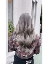 ウーロス(uros.) silver color