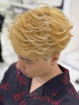 トイロ(toiro)&nbsp;シャドウパーマツイストスパイラルパーマフェザーパーマ30代韓国