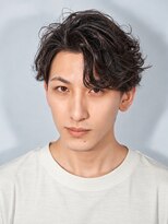 プレミアムバーバー 原宿店(PREMIUM BARBER produce by HIRO GINZA)&nbsp;大人センターパート×上品ニュアンスパーマ