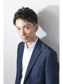 ラヴィ 中野(LAVIE) ツーブロックナチュラルカール