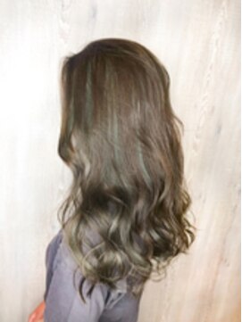 バブルス 所沢店(BUBBLES) オリーブハイライトロングレイヤー