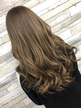 アイエスト 東新宿(I est) 【hair lounge viviana】シルバーカラーアッシュグラデーション