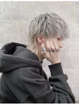 シン(syn) ホワイトマッシュウルフ