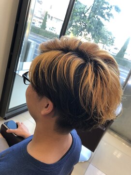 イン東京 足利店 カット＆ブリーチ