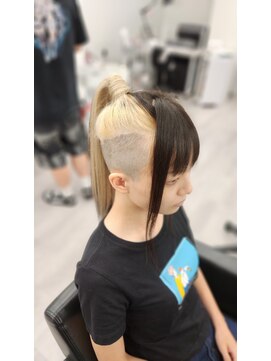 ミステル(MISTEL) マンバン インナーカラー マルフォイ風