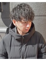 フリーク バーバーショップ 都島店(FREAK BARBER SHOP) 黒髪縦落ちツイストスパイラルパーマ王道モテマッシュ