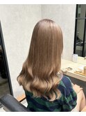 ベージュカラー