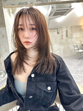 サイン 表参道(SIGN) 韓国ヘアーハッシュカットレイヤーカットグレージュブリーチ無し