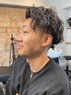 アトム(Atom.) ツイストスパーラルパーマ/ナチュラル