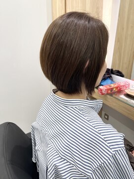 クシュ 本川越店(kusyu...) イメチェンホワイトブロンド外ハネボブ美髪ワイドバング韓国黒髪