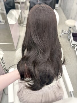 エヌアイ オモテサンドウ(ni omotesando) 透明感抜群!赤みのないまろやかブラウンカラー