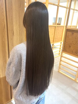 モーント(MOND) 艶ストレート/ロング