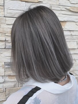 ルシード(LUCIDO STYLE JAPAN) ナチュラルに魅せる”大人バレイヤージュ”