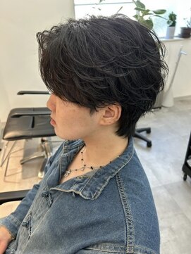 シーフ 千葉(Cyf) メンズ韓国ヘア/ニュアンスパーマ/センターパートウルフ/関祐翔