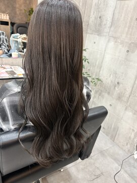 ブリエ(BRILLER) ロング巻き髪