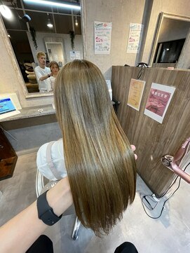 ヘアーアンドメイク シャローム(Hair & Make Shalom) 髪質改善/ヘッドスパ/縮毛矯正/トリートメント/レイヤー/透明感