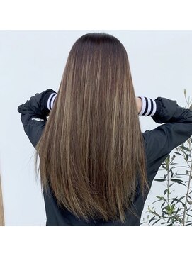 ラッシュグリーン(lush green) アルテマストレート