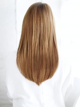 ヘアメイク ナル(hair make nalu) シースルーバングのさらっとストレート