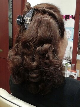 カレン(Caren.) カーラー巻き