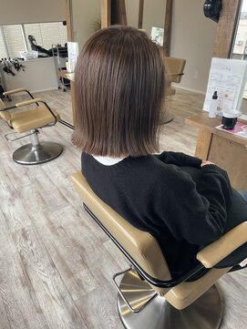 シキ(C key) グレージュカラー