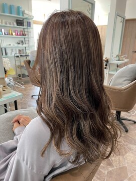 ヘアーディア みどり店(Hair...DiA) シルバーグレージュ