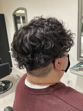 ガーベラ(gerbera) 刈り上げマッシュ×無造作パーマ