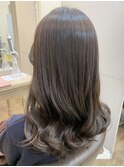 赤み消しグレージュ/福原遼華
