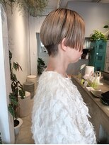 ソラス(SOLAS) ハイトーン刈り上げショート
