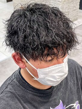ソア 渋谷(soar) "縦落ちツイストスパイラルパーマメンズパーマ波巻きツイスパ "