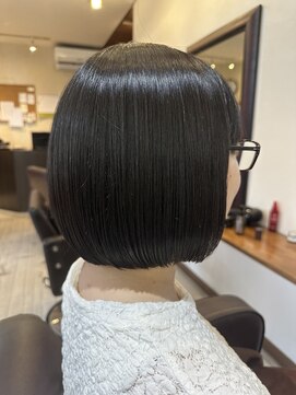 ヘアアンドスパ ベル(Belle) ぱつっとボブ・切りっぱなし・ワンレングス