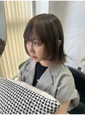 ローライト×フェイスレイヤーヘア