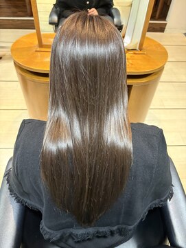 バランスセントラル(balance CENTRAL) レイヤーカット