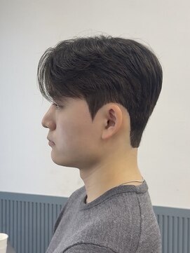 ジーエヌエム ゴニアンドムジン(G.N.M GUNHEE&MUJIN) 本場韓国ダウンパーマ